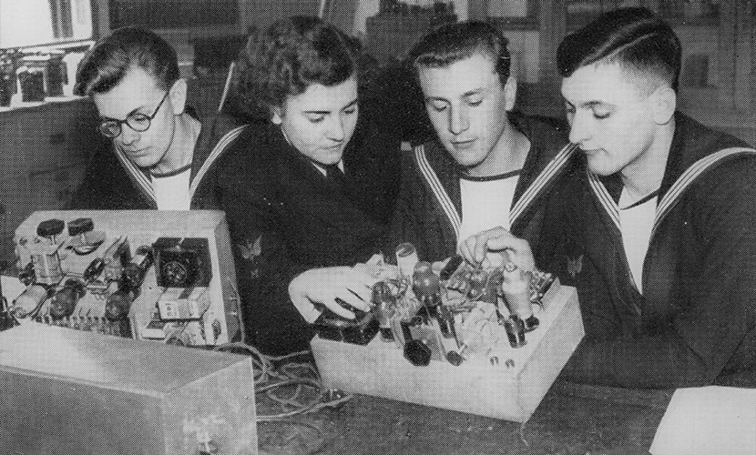 Radio training, 1944 radio training 1944